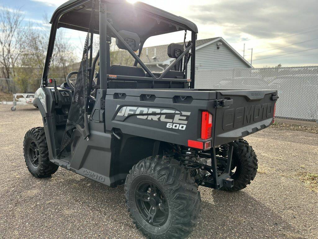 2023 CFMoto UForce 600 - Image 4