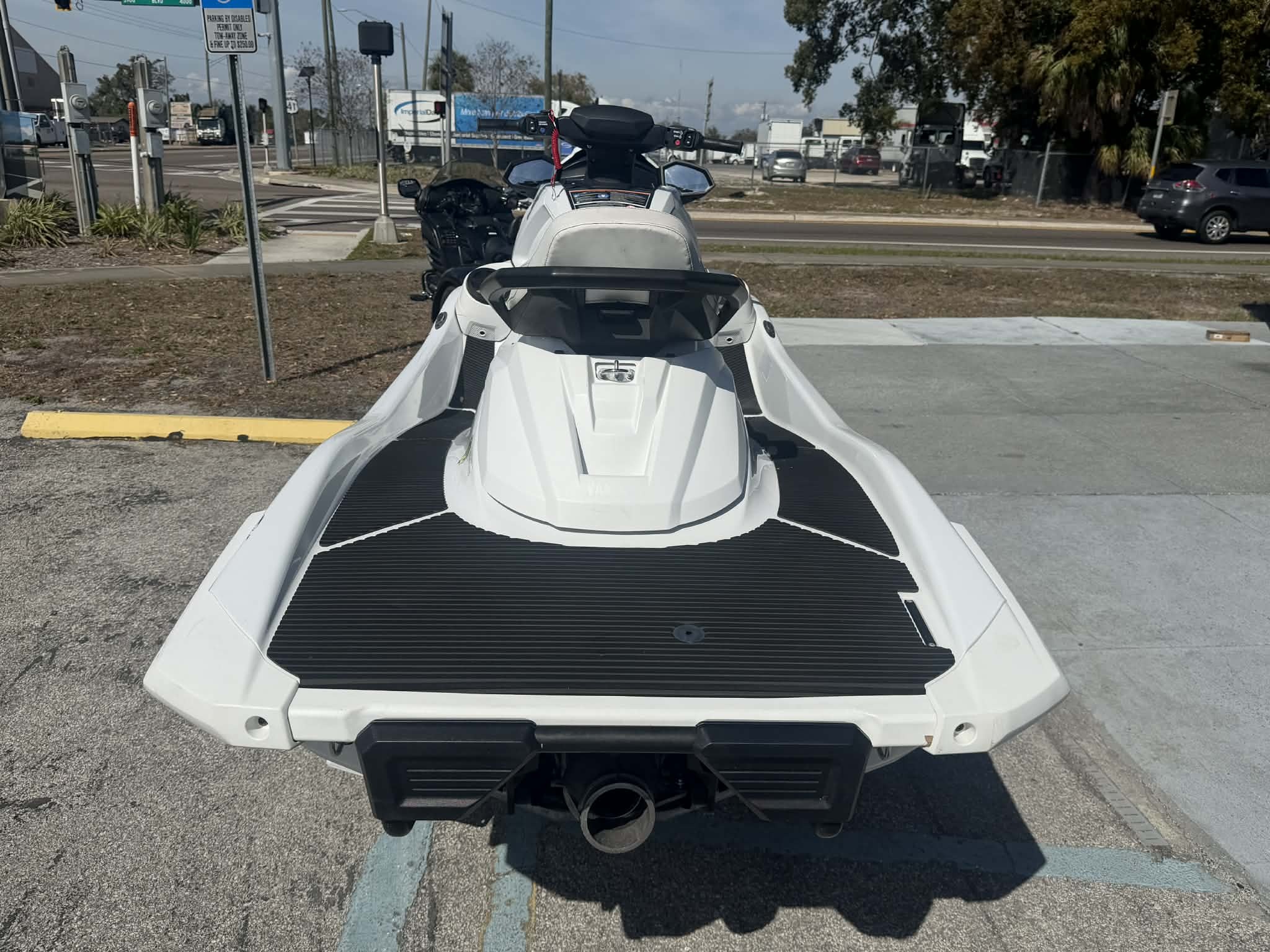 Pre-Owned 2023 Yamaha VX Cruiser HO with Audio - Image 17