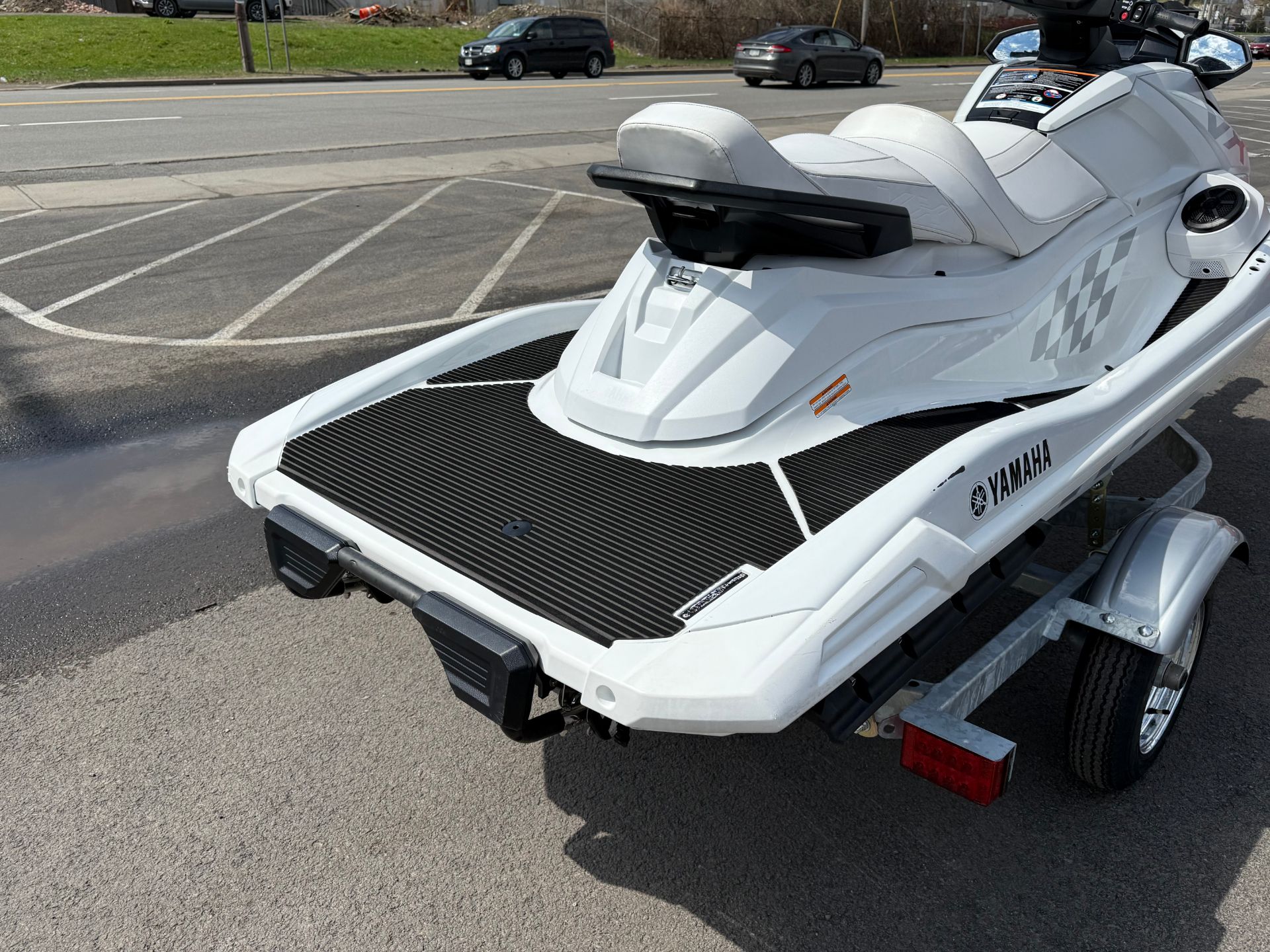 Pre-Owned 2023 Yamaha VX Cruiser HO with Audio - Image 6