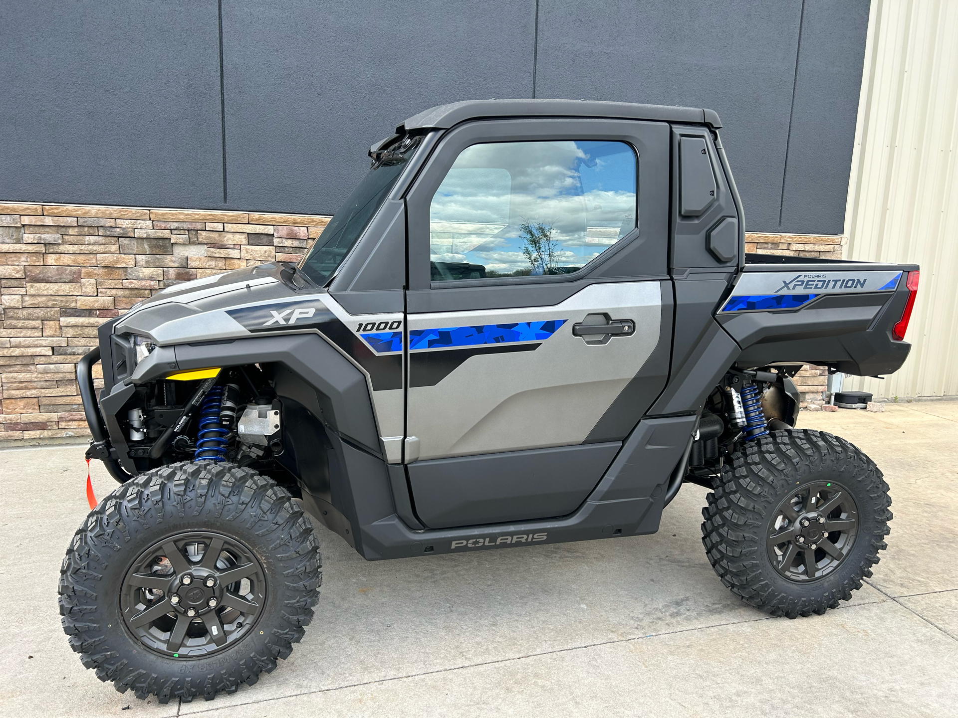 New 2024 Polaris XPEDITION XP Northstar - Image 2
