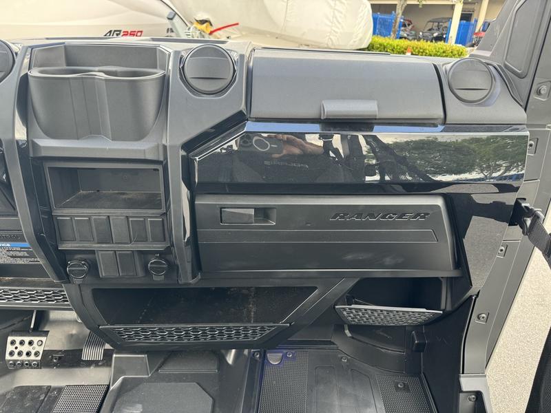 New 2024 Polaris® Ranger Crew XD 1500 Premium - Image 12