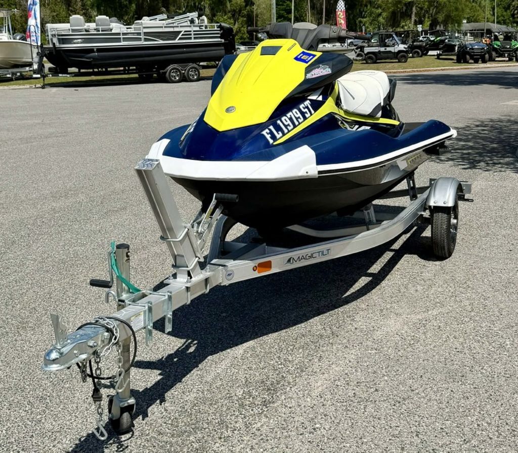 Pre-Owned 2020 Yamaha VX Deluxe