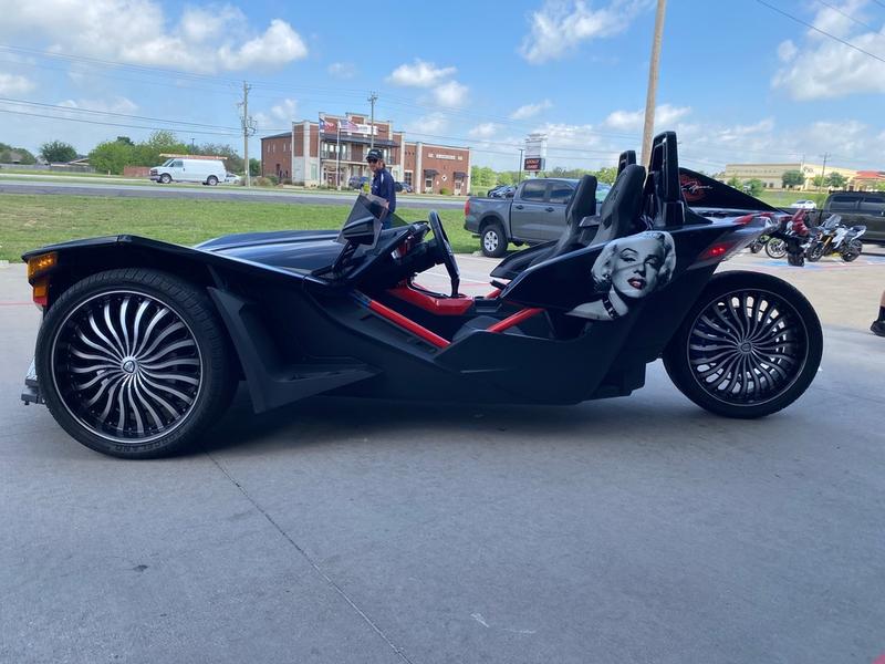 Pre-Owned 2020 Polaris Slingshot® R - Image 3