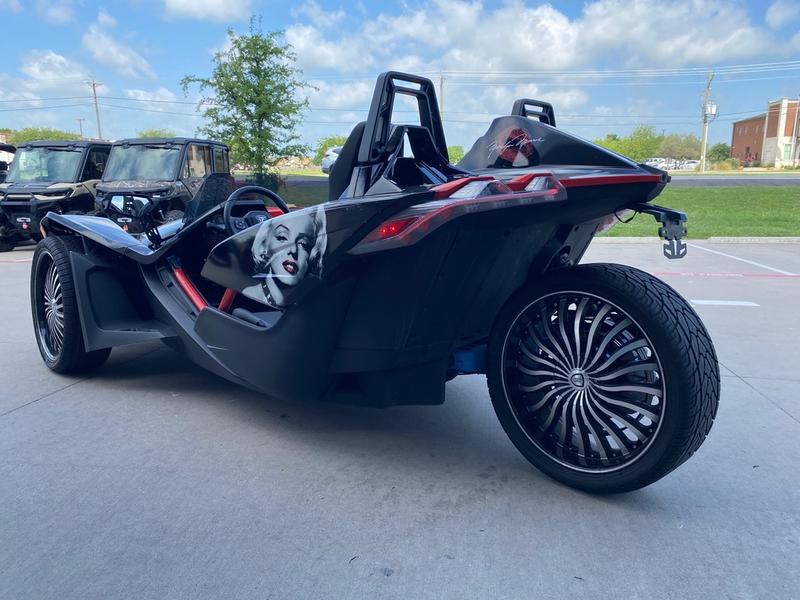 Pre-Owned 2020 Polaris Slingshot® R - Image 5