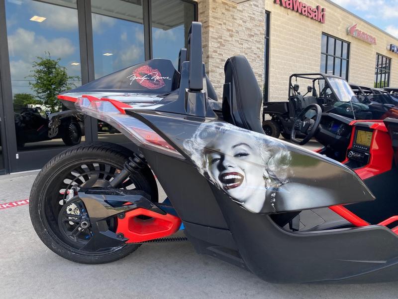 Pre-Owned 2020 Polaris Slingshot® R - Image 9