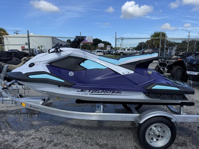 New 2025 Yamaha WaveRunners JetBlaster® LTD - Image 5